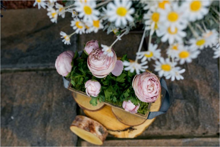 silk-peony-roses-daisies