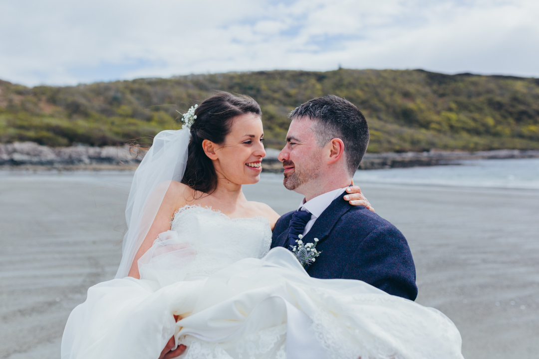 bride-looking-husband-smiling
