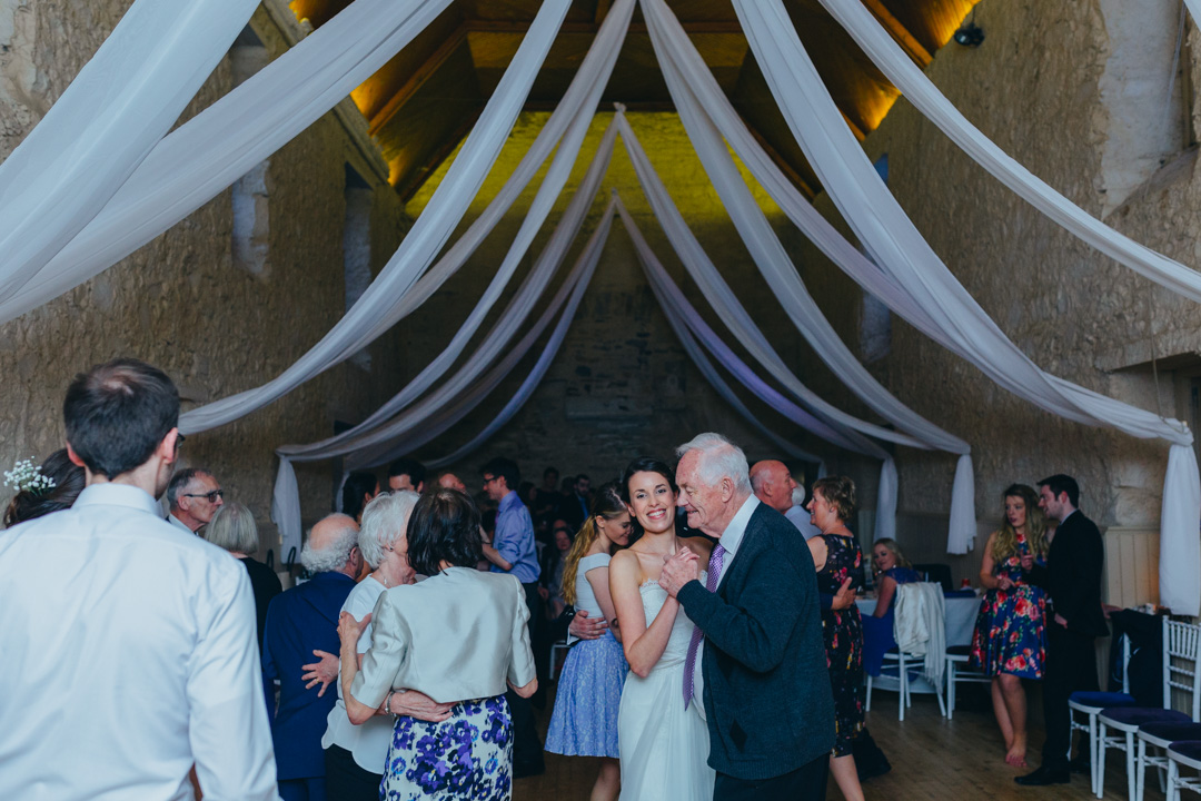 people-ceilidh-dancing-lochnell-castle-wedding