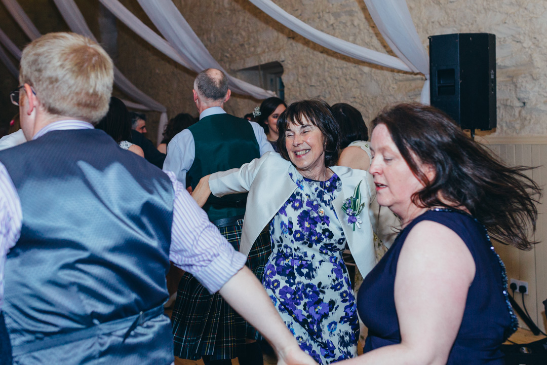 guests-ceilidh-dancing-lochnell-castle-wedding