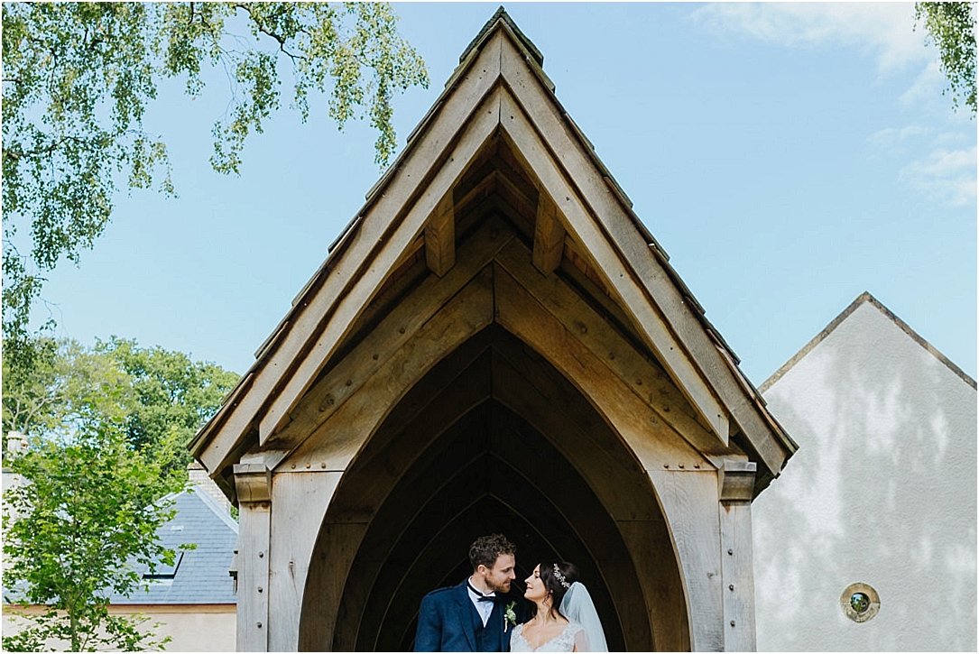 bride-groom-dumfries-house-gardens