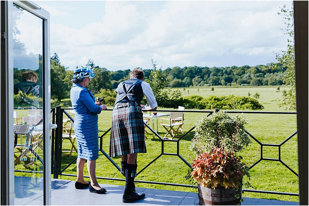 guests-enjoying-view