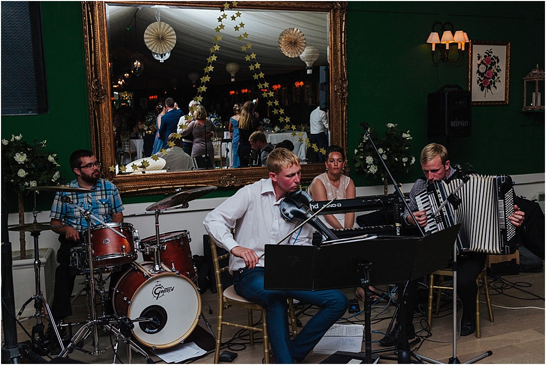 band-playing-ceilidh-music-at-wedding