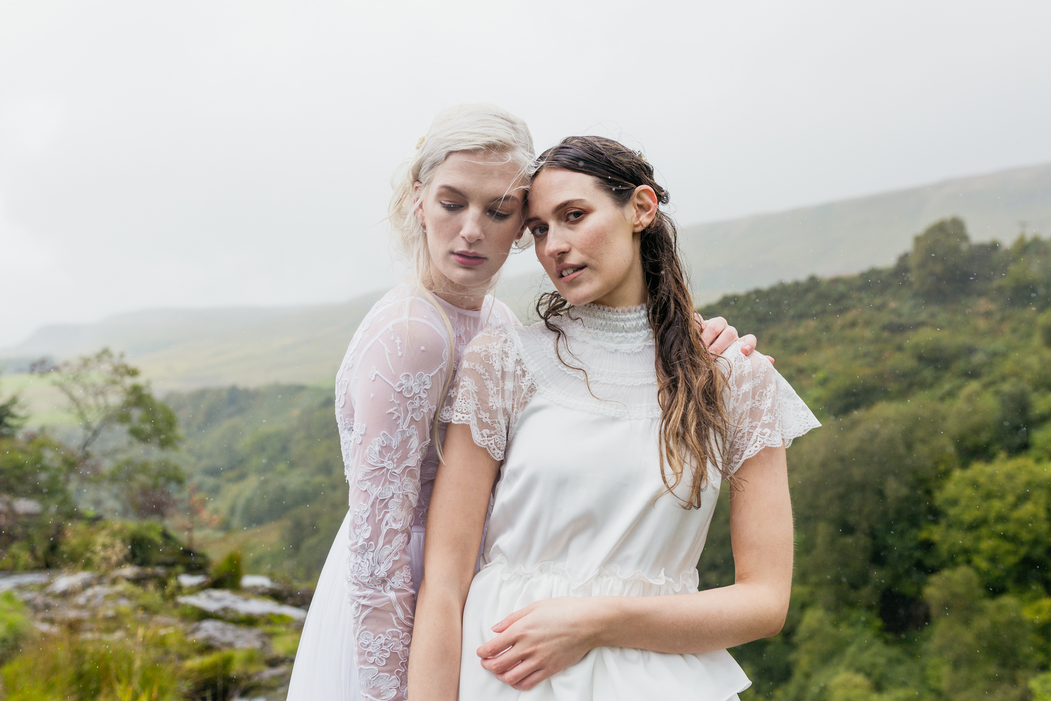 model-outdoor-styled-wedding-shoot