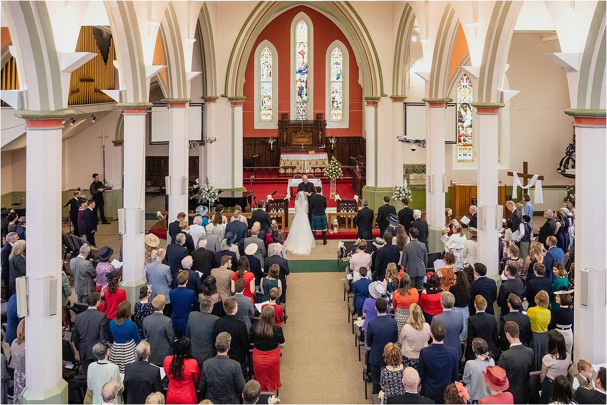 entire-congregation-from-balcony-christ-church-bridlington