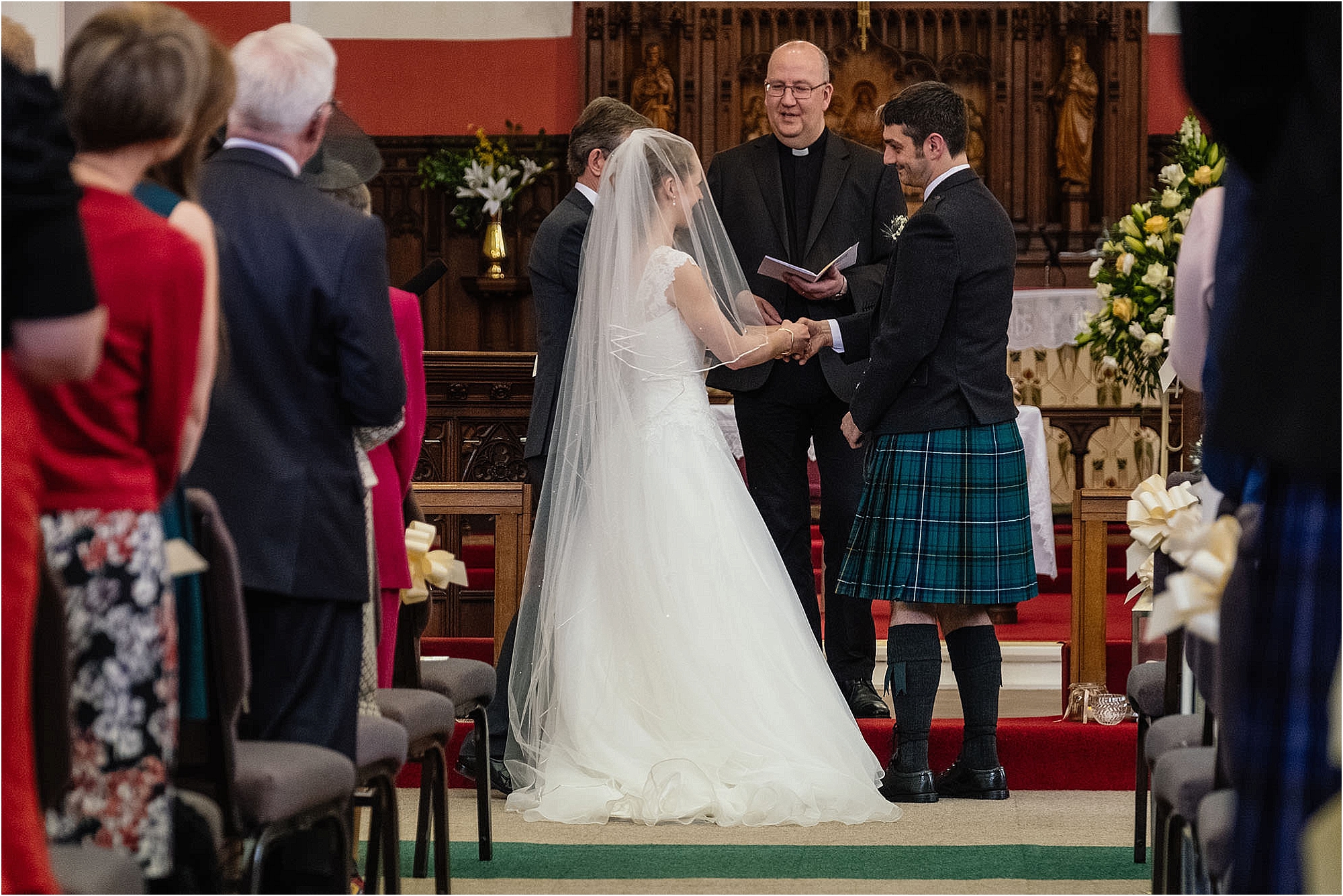 bride-groom-exchanging-wedding-rings