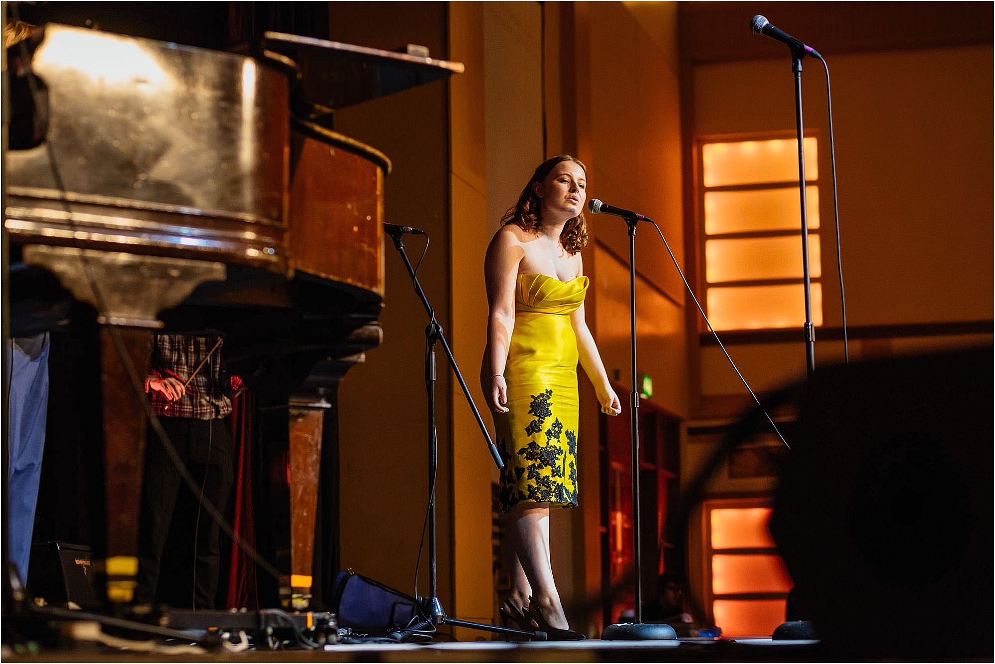 musicians-on-stage-bridlington-spa