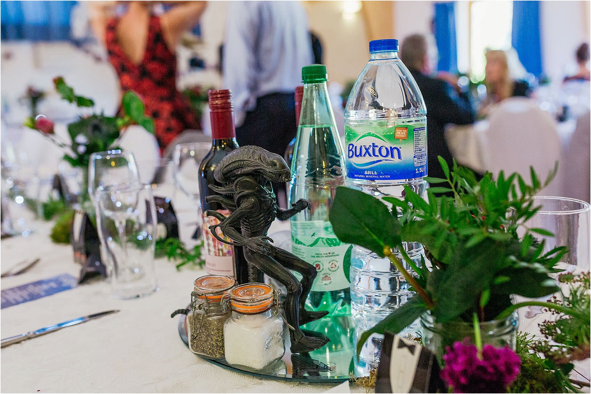 alien-film-prop-wedding-centrepiece