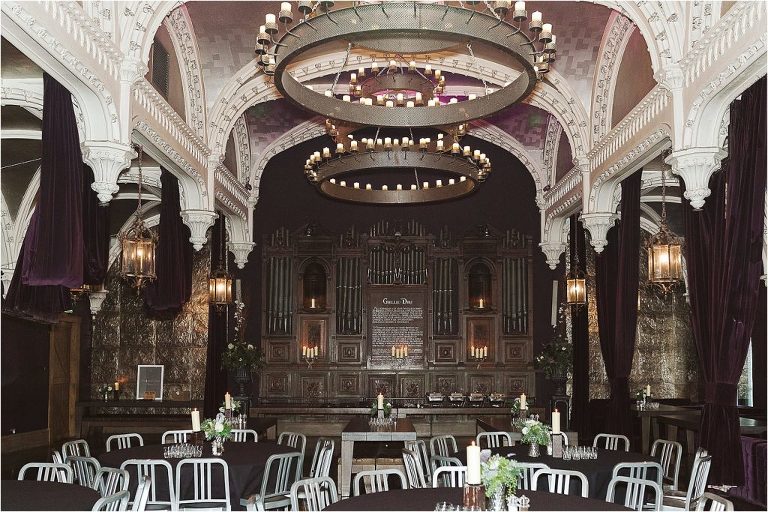 interior-photo-of-reception-room-at-ghillie-dhu