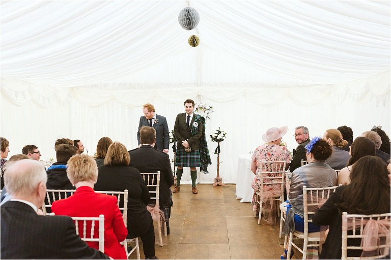 groom-waiting-for-bride