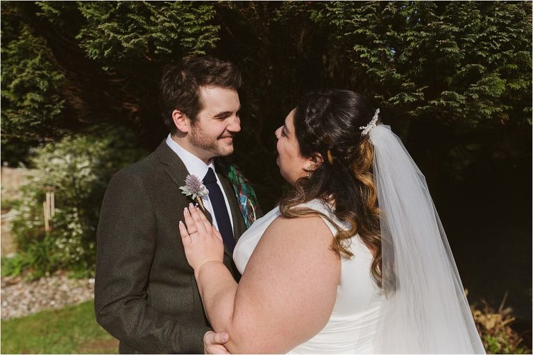 newly-wed-couple-posing-together