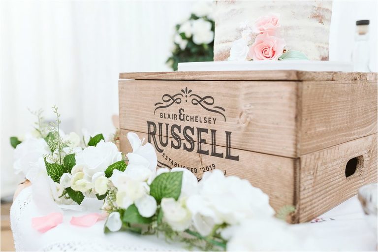 personalised-wooden-box-cake-stand